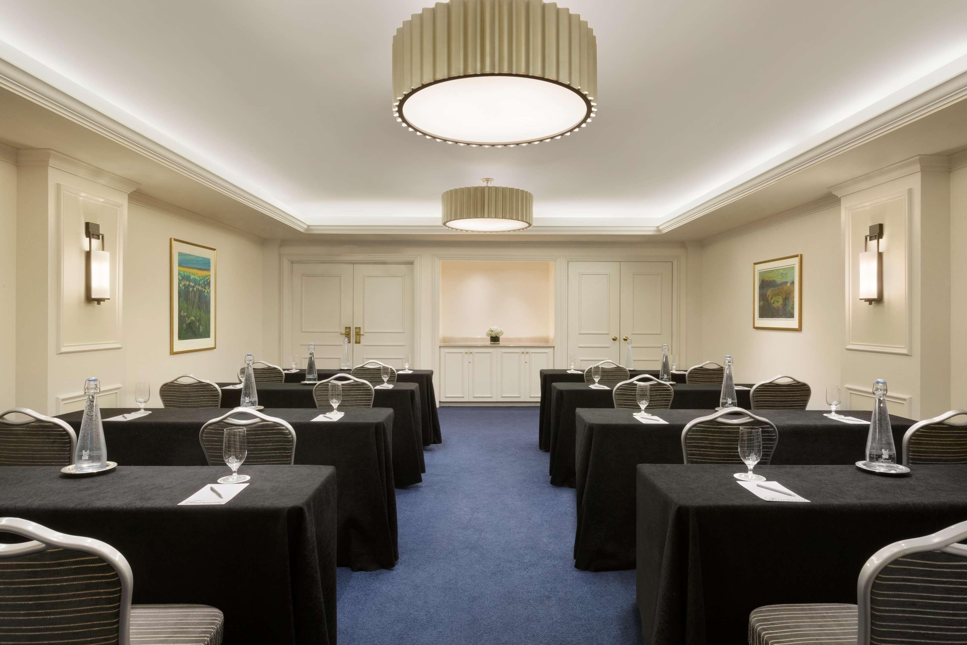 Fairmont Hotel Ванкувер Екстер'єр фото The meeting room